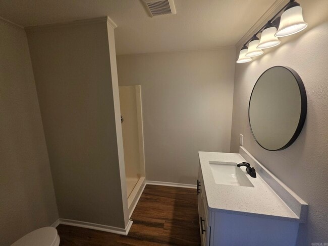 Building Photo - 1626 Davis St