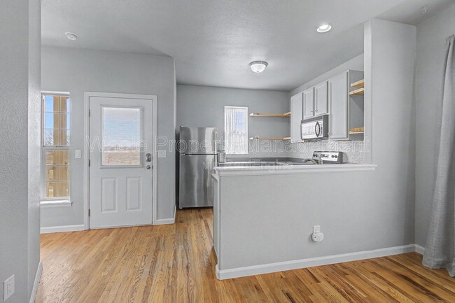 Building Photo - 5614 Bergamont Dr