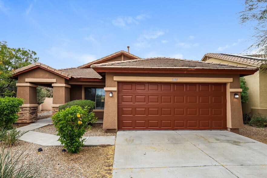 Primary Photo - 15350 W Lundberg St