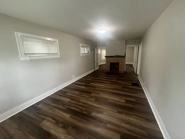 Building Photo - Three Bedroom House W/ Full unfinished Basement