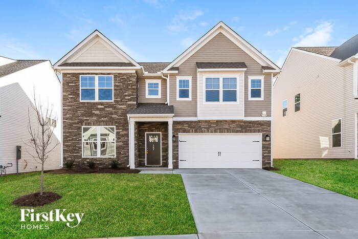 Primary Photo - 562 Hillpark Ln