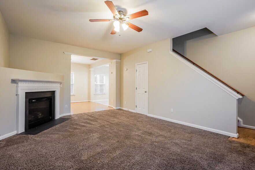 Building Photo - 3629 Pinkham Way