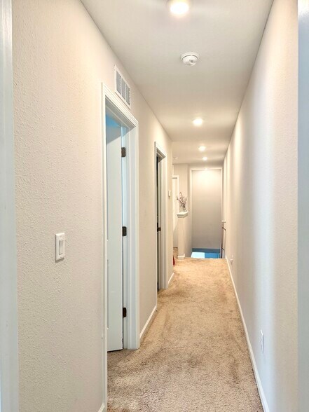 Building Photo - 8121 Cheryl Ann Ln
