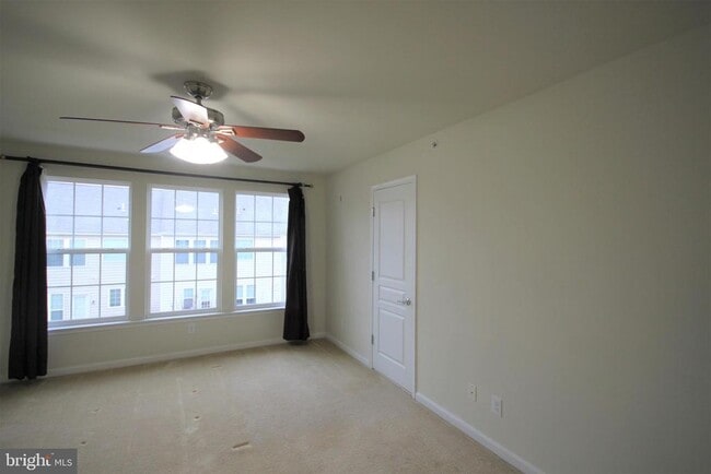 Building Photo - 609 Ellison Dr
