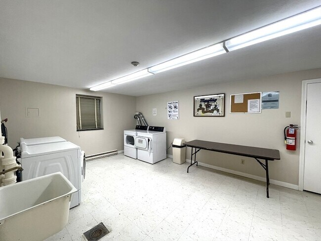 Building Photo - 1325 Worcester Rd