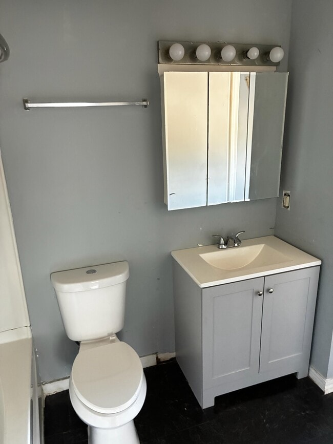 Building Photo - 111 E 1st St