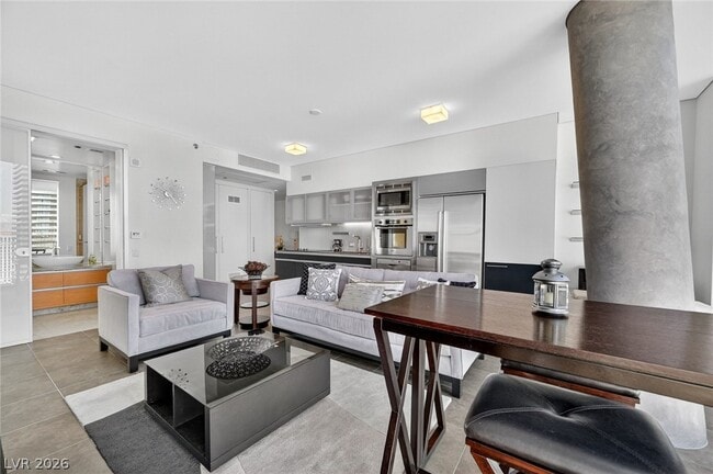 Building Photo - 3726 S Las Vegas Blvd