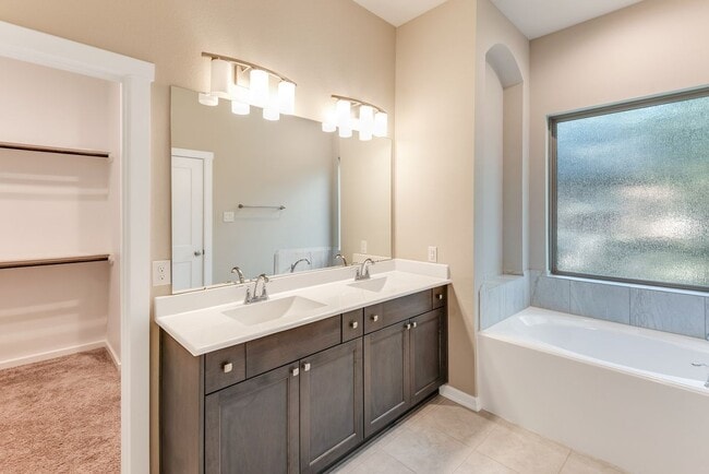 Building Photo - 104 Windflower Track Ct