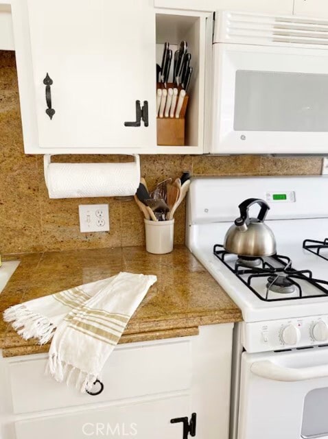 Building Photo - 116 Jade Ave