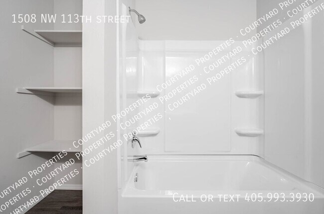 Building Photo - 1508 NW 113th St