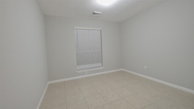 Building Photo - 1335 Hidden Canyon Rd