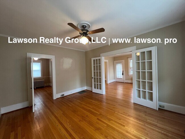 Building Photo - 1733 Maiden Ln SW