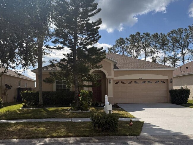 Primary Photo - 10211 Goldenbrook Way