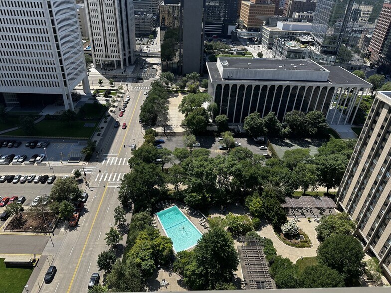 Building Photo - 15 S 1st St