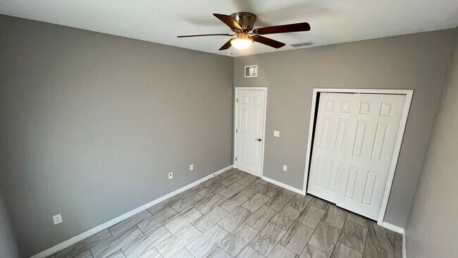 Building Photo - BEAUTIFUL 3 Bedroom, 2 Bathroom Home in Palm Bay!!