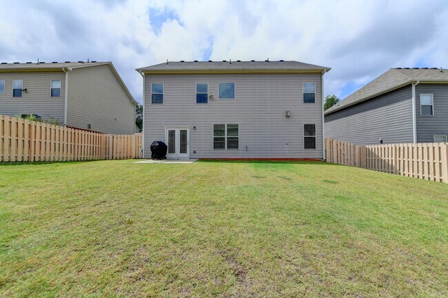 Primary Photo - 1958 Lakeview Bend Way