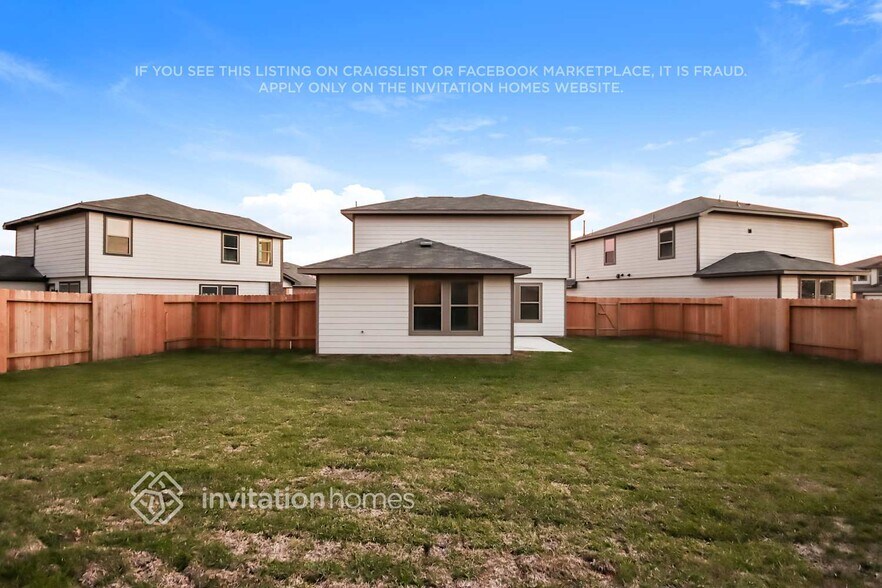 Building Photo - 11107 Altimeter Dr