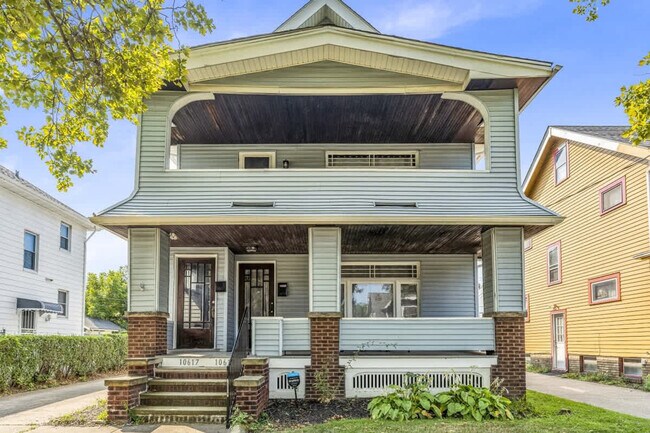 Building Photo - 10619 Bernard Ave