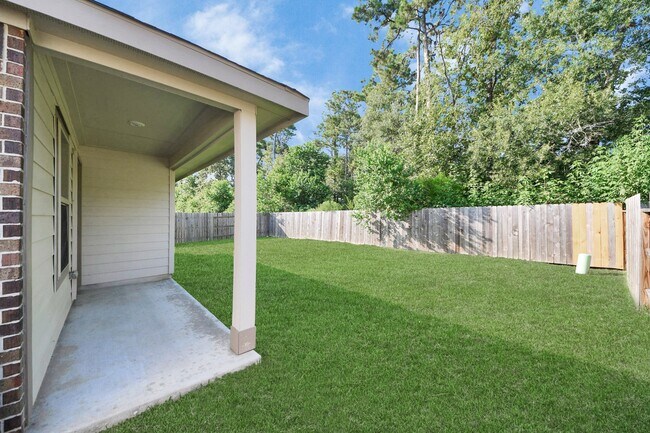 Building Photo - 1114 Bulwark