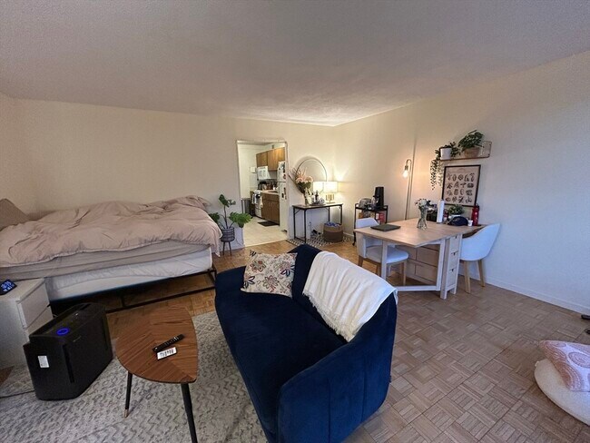 Building Photo - 44 Washington St