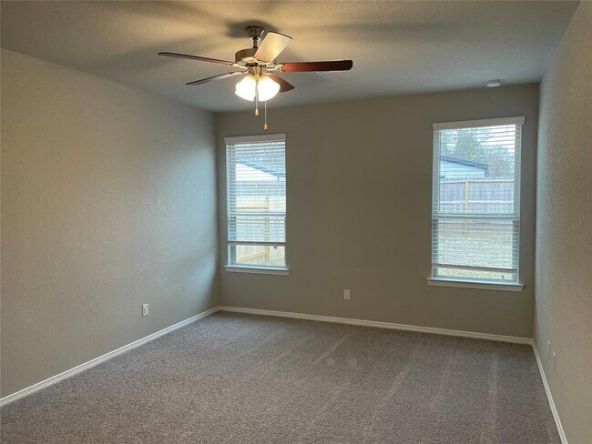 Building Photo - 822 Redinger Ridge Dr