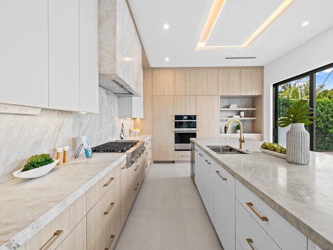 Building Photo - 1317 Tangelo Isle