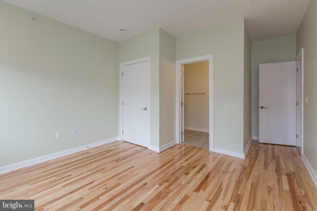 Building Photo - 3039 Baltz St