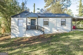 Building Photo - 1930 Northbrook Ave