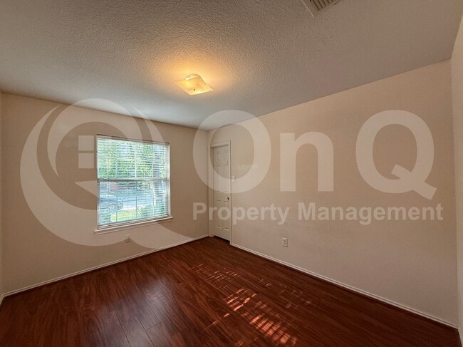 Building Photo - 11813 Ponderosa Pine Dr