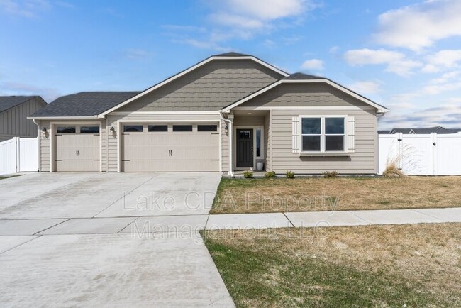 Building Photo - 5673 W Rockingham Dr