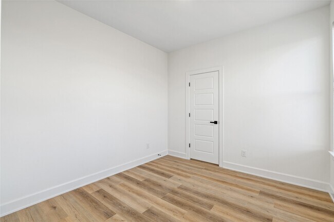 Building Photo - 3601 Rebecca St