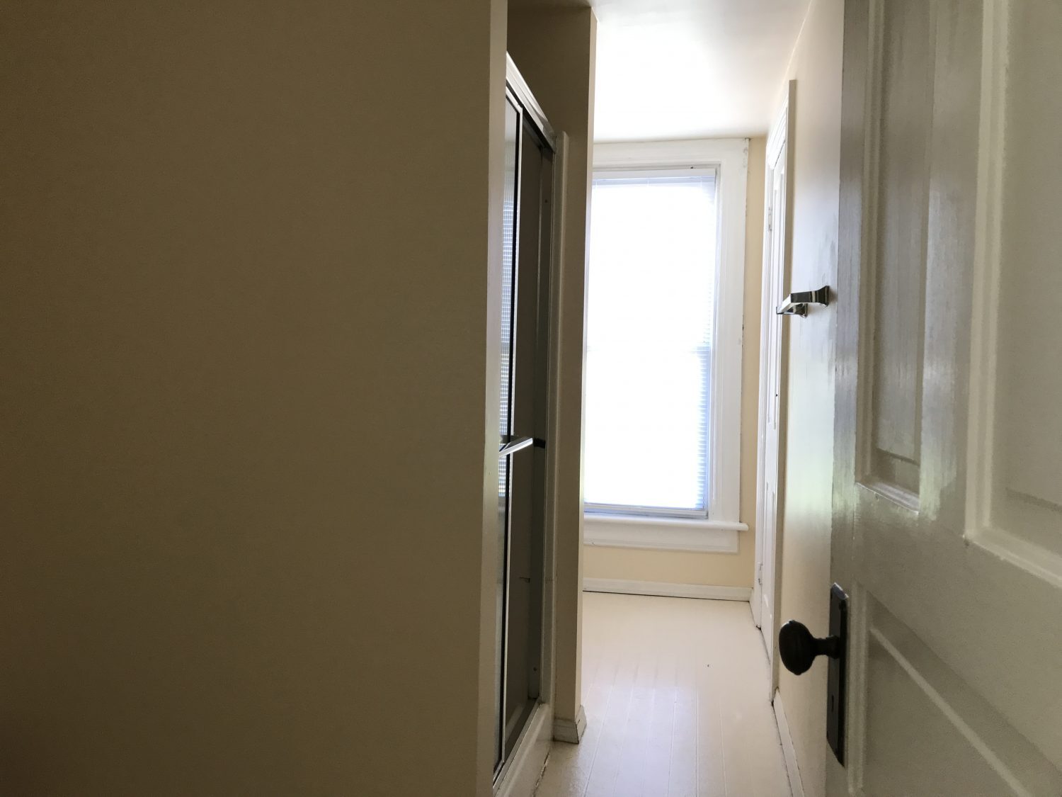 Building Photo - 180 S Jones St