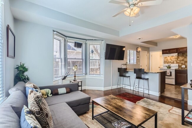 Building Photo - Downtown Tranquility: 2BDR Escape in Lafayette