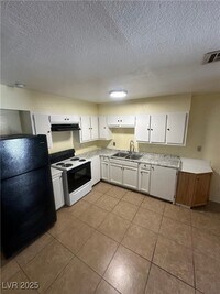 Building Photo - 2509 N Magnet St