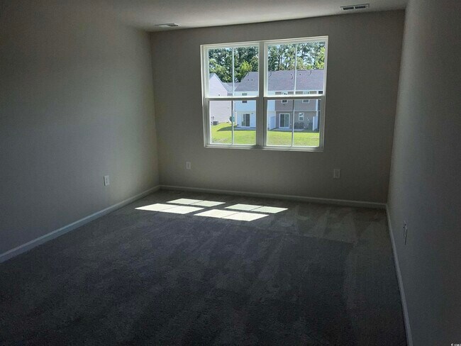 Building Photo - 162 Villa Grande St
