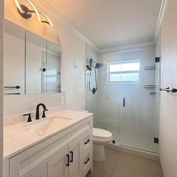 Building Photo - 5775 Fernley Dr W