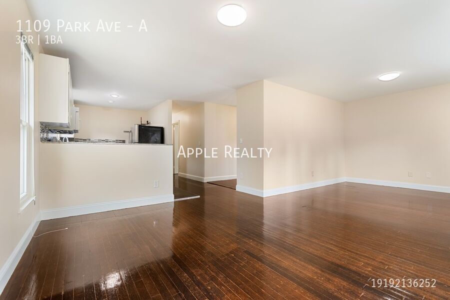 Building Photo - 1109 Park Ave