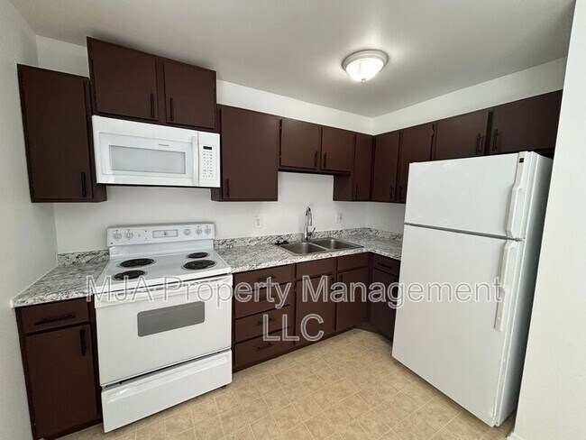 Building Photo - 4168 W 3280 S