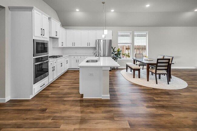 Building Photo - 8522 Sun Coral Dr