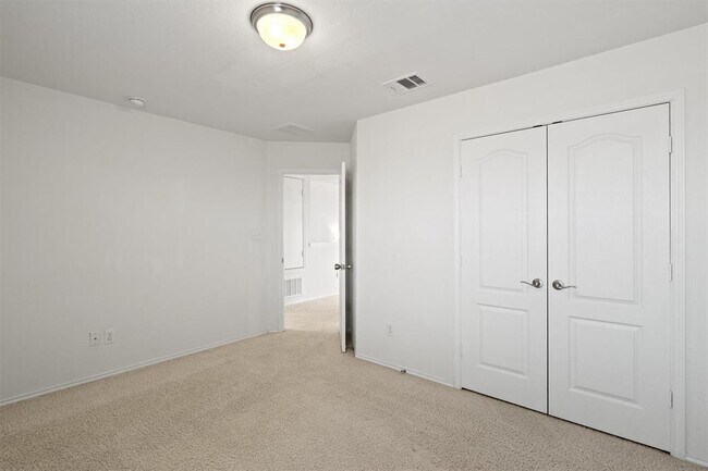 Building Photo - 12036 Pecangate Way