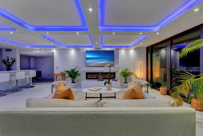 Building Photo - 3360 S Ocean Blvd