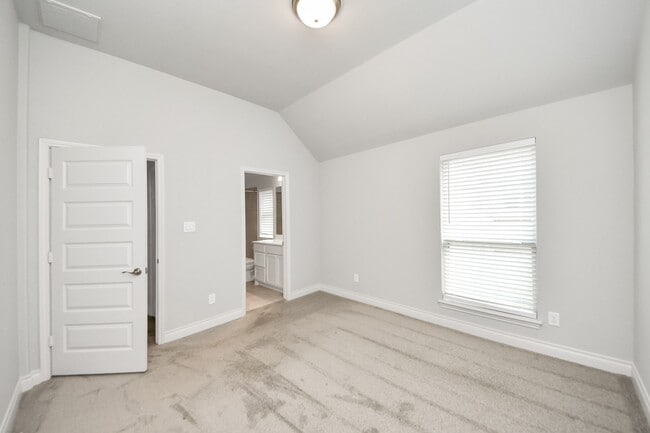 Building Photo - 4412 Mesquite Terrace Dr