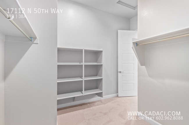 Building Photo - 17112 N 50th Way