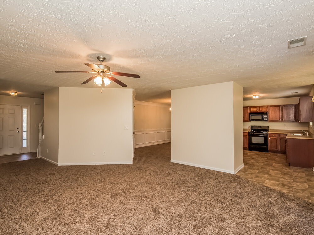 Building Photo - 70 Stony Oak Dr