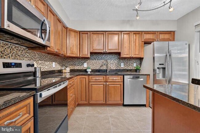 Building Photo - 3609 Buckeye Ct