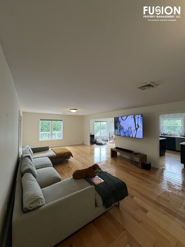 Building Photo - Beautiful Mountain Crest Home for Rent in Williston, Vermont