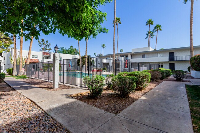 Building Photo - 3314 N 68th St