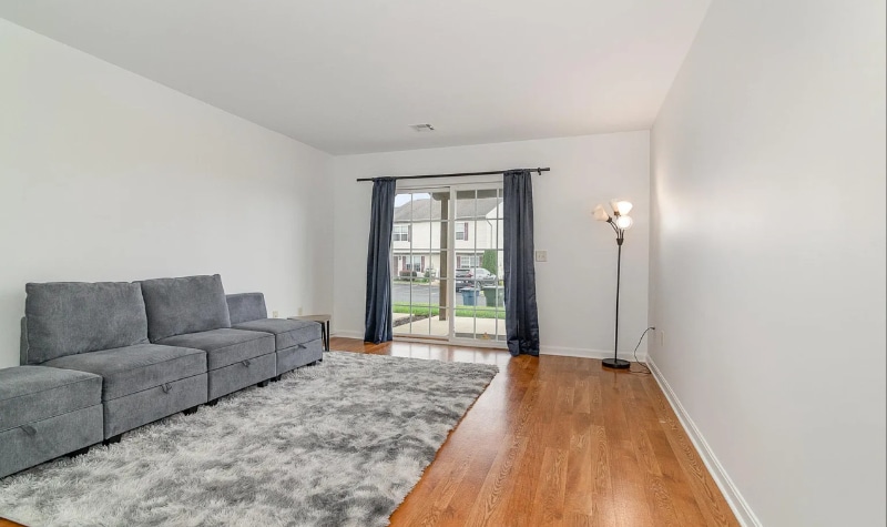 Building Photo - 209 Wooley Hollow Court