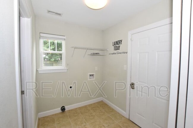 Building Photo - 4923 Krick St