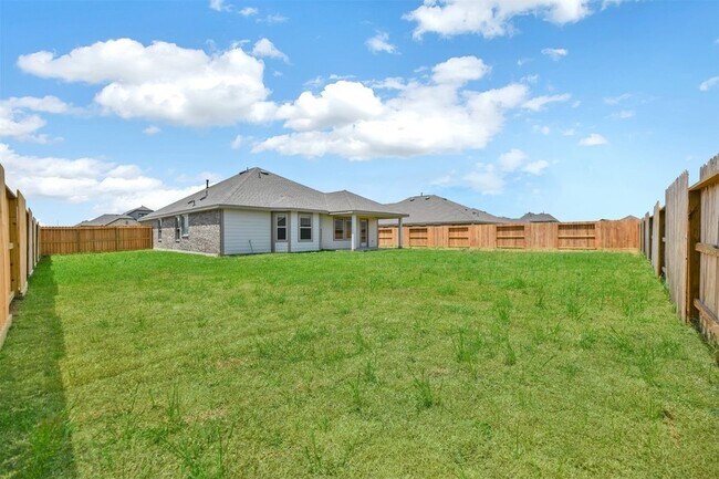 Building Photo - 7303 Keechi Pl